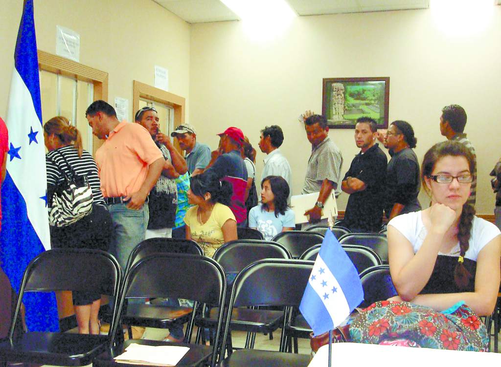 TPS: cancelación para Honduras y Nepal no entrará en efecto hasta nuevo aviso