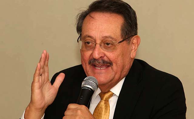 Según Edmundo Orellana con simples acciones no se reducirá la  extrema violencia en el país