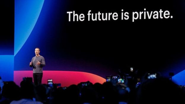 Cómo puede evitar que Facebook lo espíe