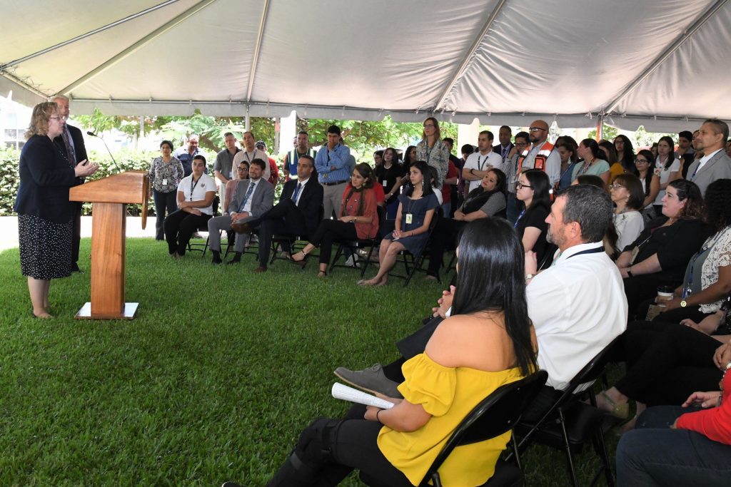 encargada de negocios de EEUU