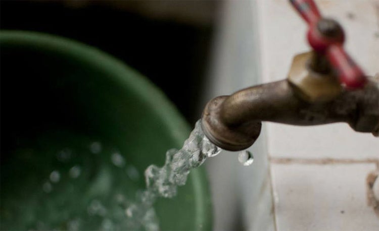 Un millón y medio de personas  no tienen acceso alguno al agua