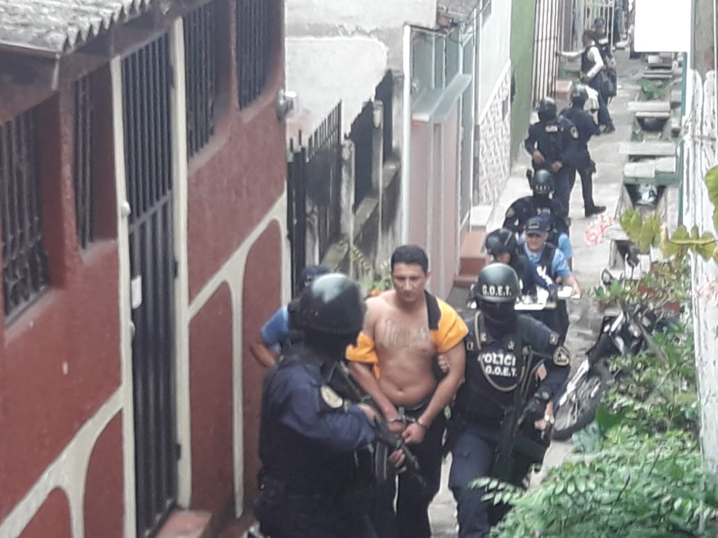 Detienen a peligroso pandillero de la 18 de origen salvadoreño en colonia capitalina