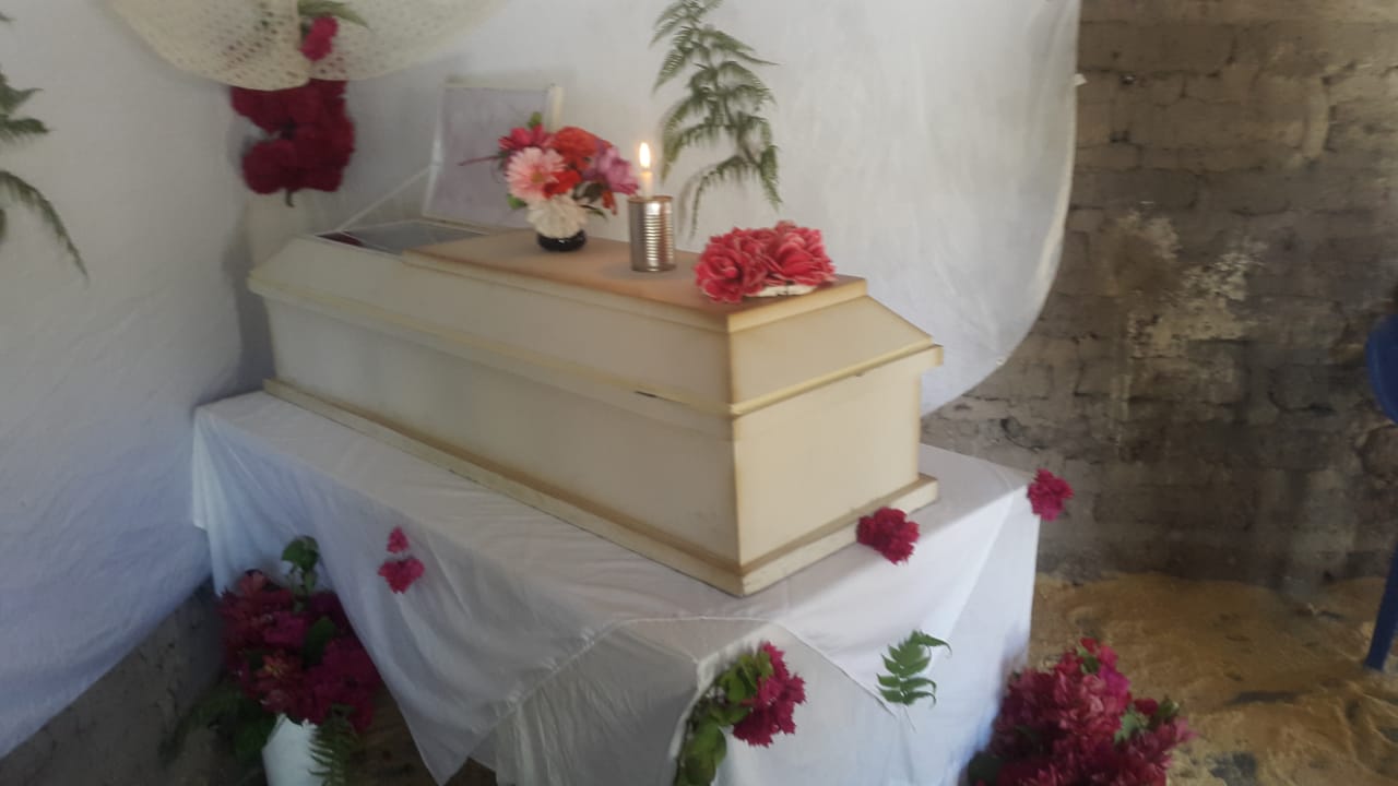 MP investigará muerte de niña que supuestamente fue envenenada por vecina