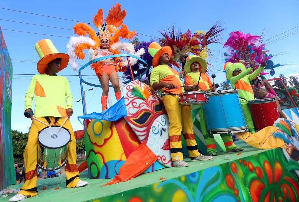 Más de 40 carrozas participarán en el carnaval de Tegucigalpa