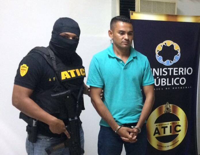 Condenan a sargento del ejército por doble asesinato y por sicariato