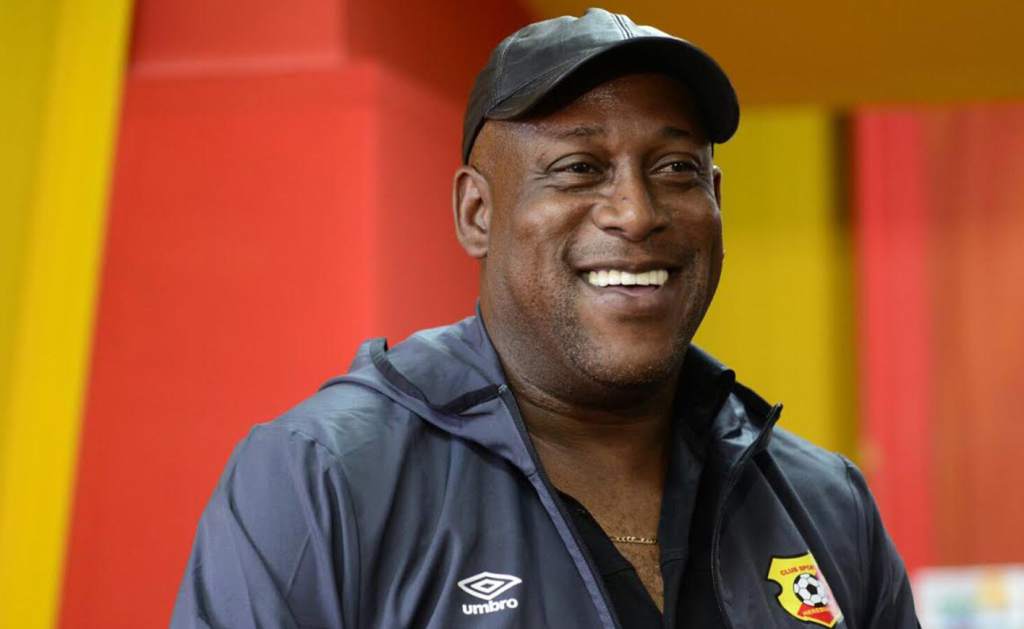Hernán Medford renuncia al Real España