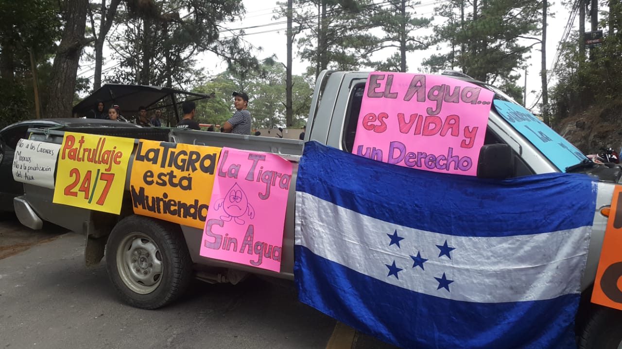 Frente a deforestación pobladores de El Hatillo se toman vía de acceso