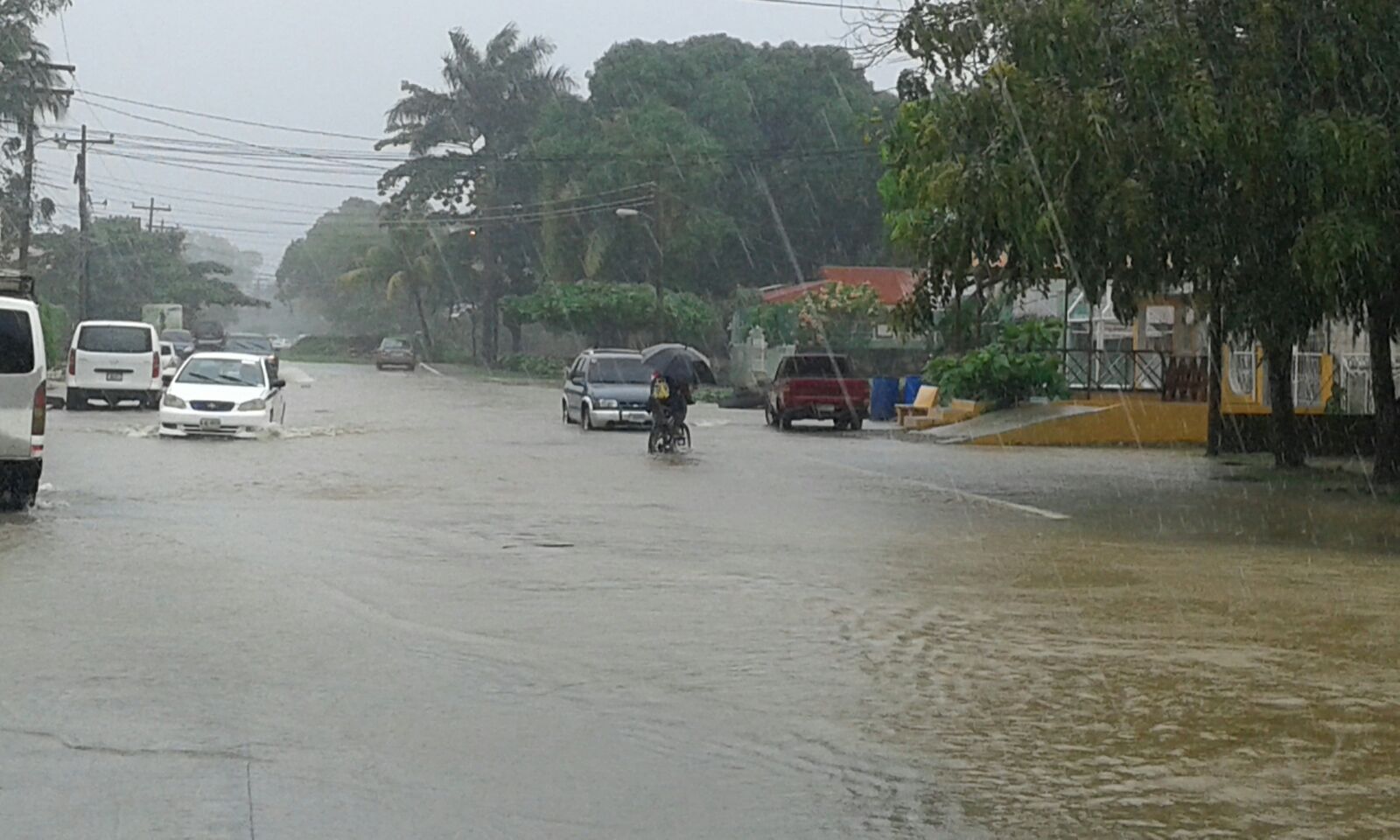 Para hoy se espera el ingreso de una onda tropical al territorio nacional