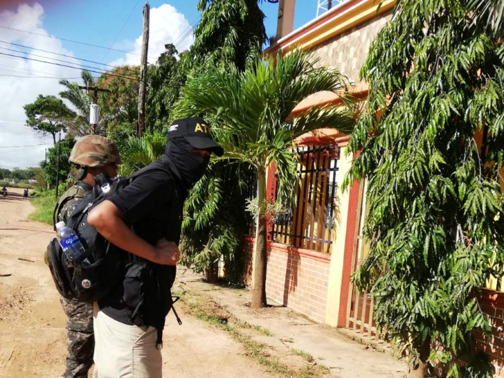 Buscan privación definitiva de dominio de multimillonarios bienes de ex jerarca policial