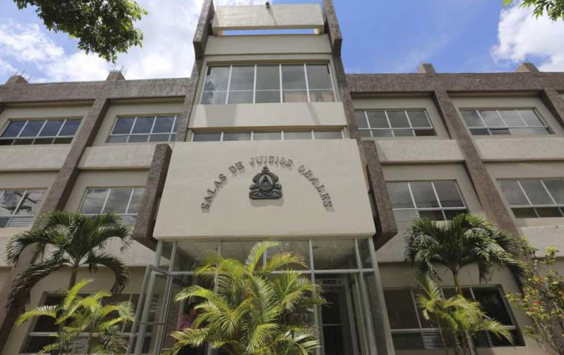 A prisión envían a dos presuntos asesinos y asaltantes de profesional del derecho