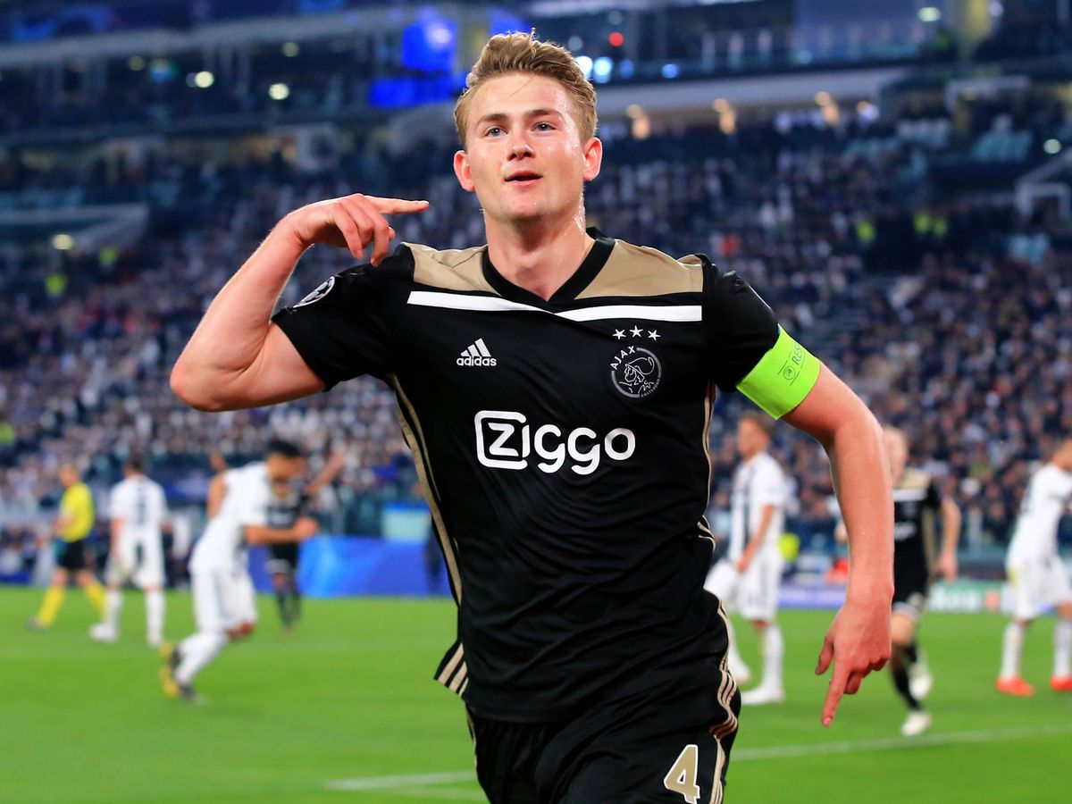Juventus trabaja en la adaptación de De Ligt