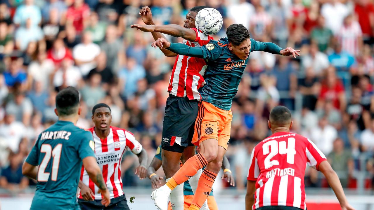 Ajax empató con PSV