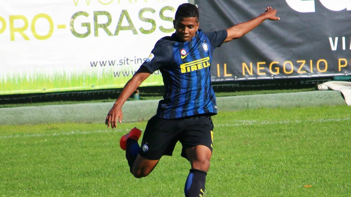 Reggina contrata a Rigoberto Rivas