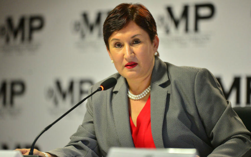 Ordenan la captura de la exfiscal de Guatemala Thelma Aldana por abuso de autoridad y fraude