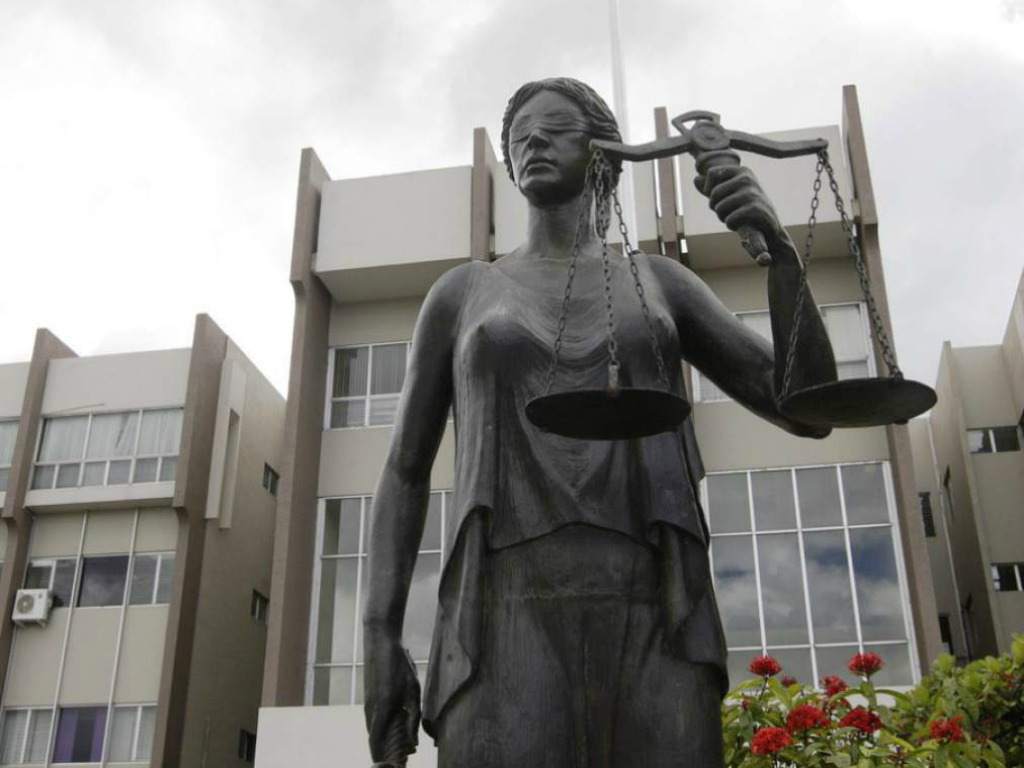 A prisión envían a chofer de jueza en Materia de Extorsión