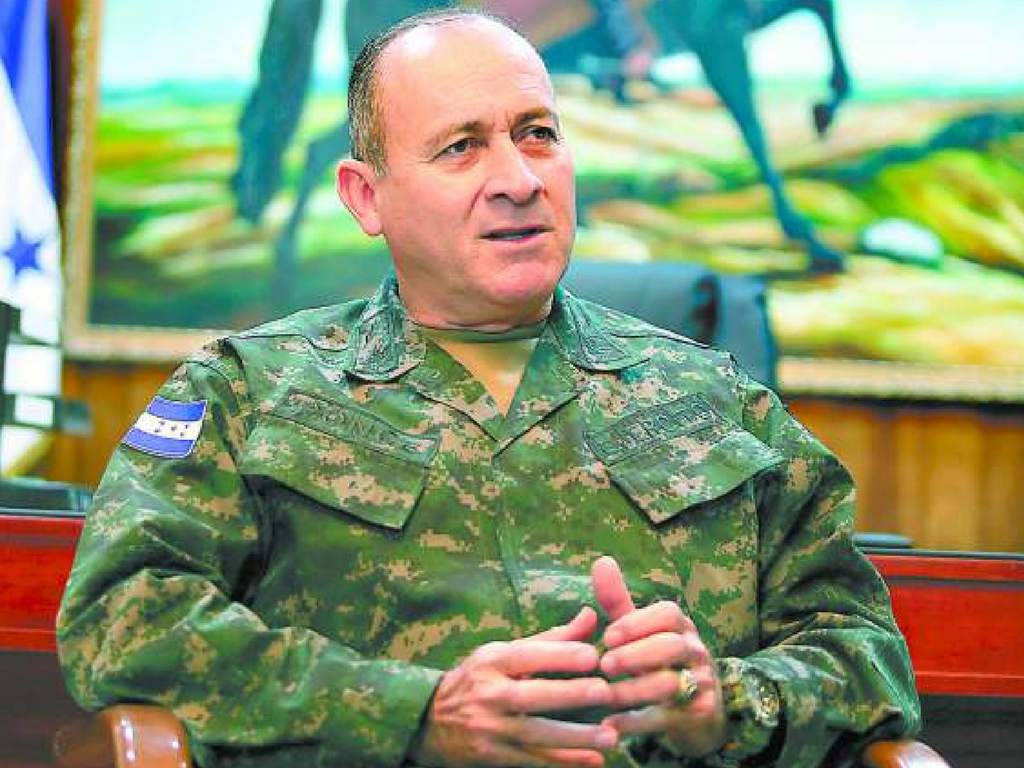 Jefe del Estado Mayor revela que ex candidato liberal, Luis Zelaya, le propuso dar golpe de Estado