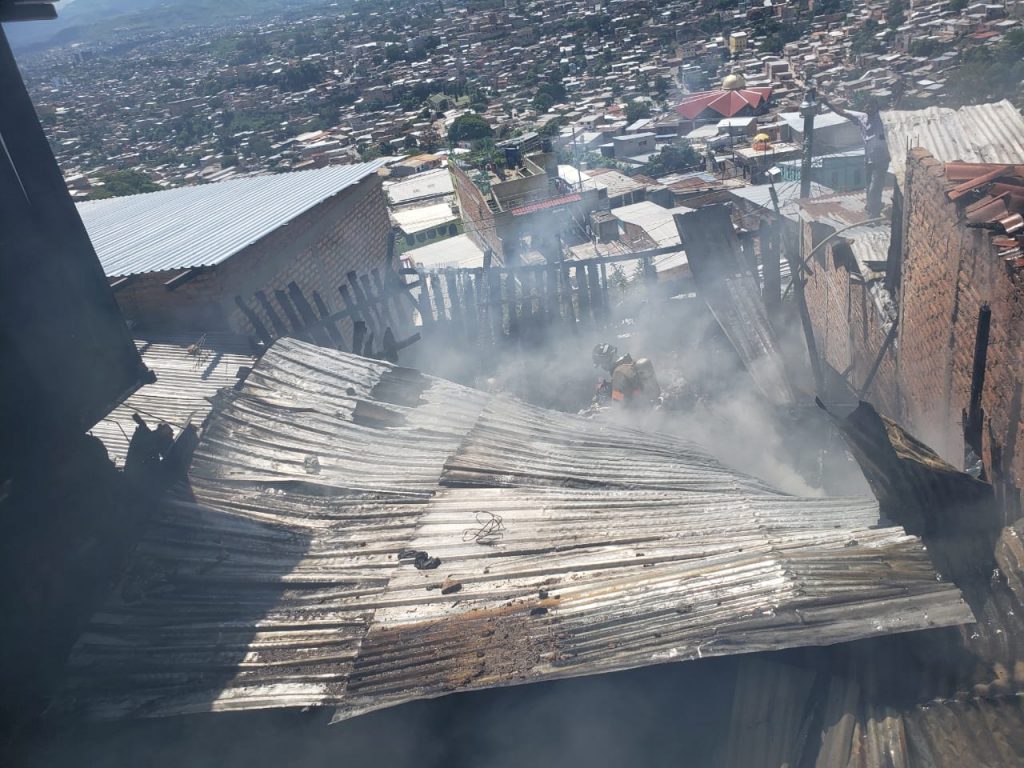 Incendio foto. Radio HRN