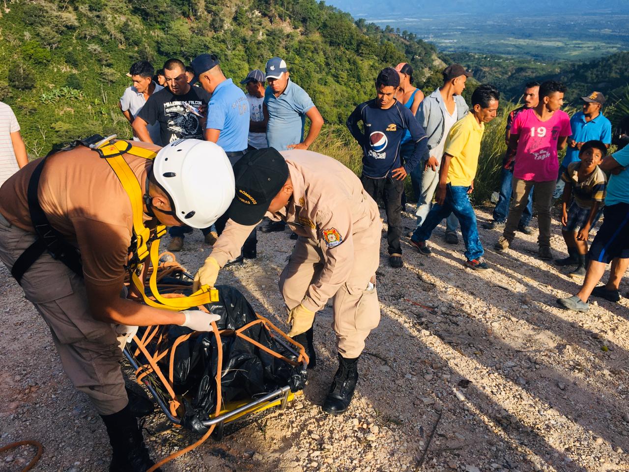 Muere hombre tras precipitarse a hondonada en El Ocotillo, La Paz