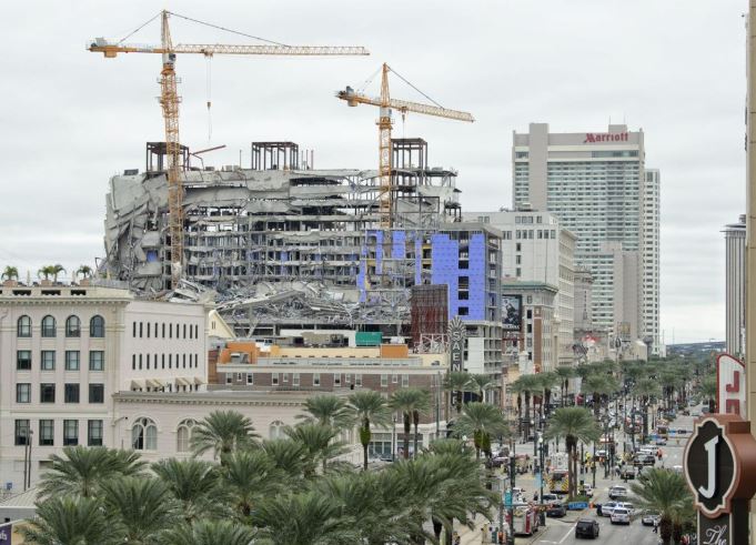 Estables se encuentran hondureños tras colapsar edificio en New Orleans, EE.UU.