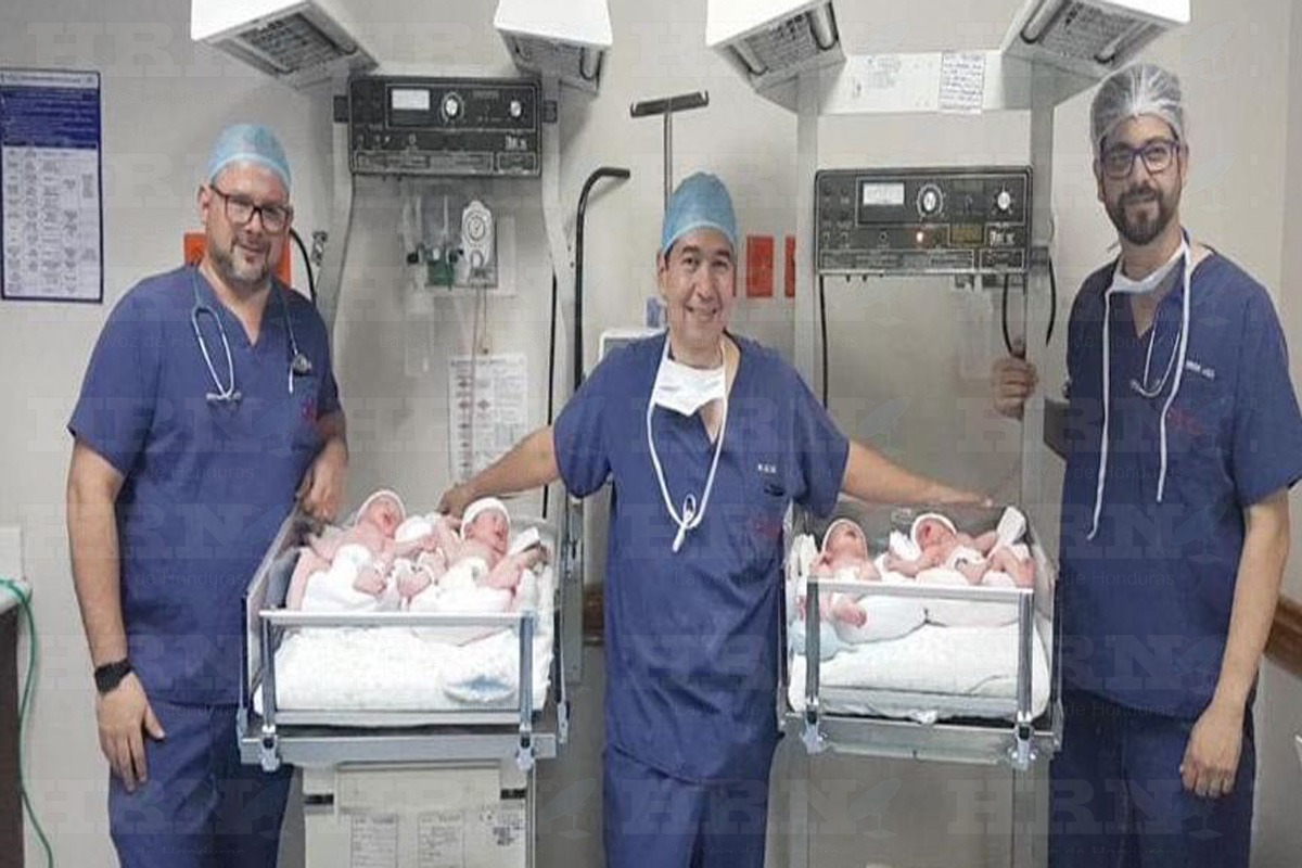 Hondureña da a luz a cuatrillizos