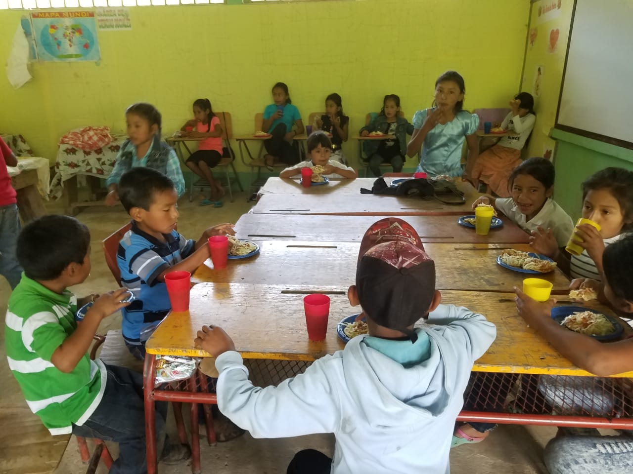 Centro educativos de Honduras recuerdan el nacimiento de Dionisio de Herrera