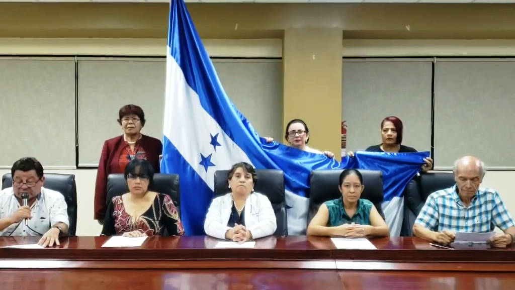 Plataforma pide a EE.UU. frenar ayudas hasta la salida del Presidente Hernández