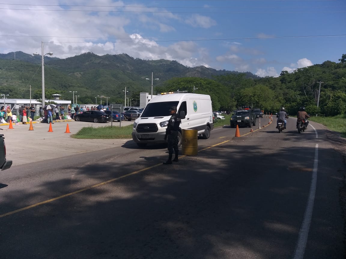 Trasladan a 46 privados de libertad hacia la cárcel de Támara