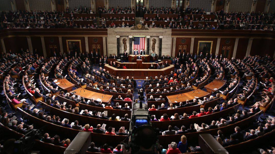 Cámara de Representantes de EEUU vota a favor de formalizar investigación contra Trump