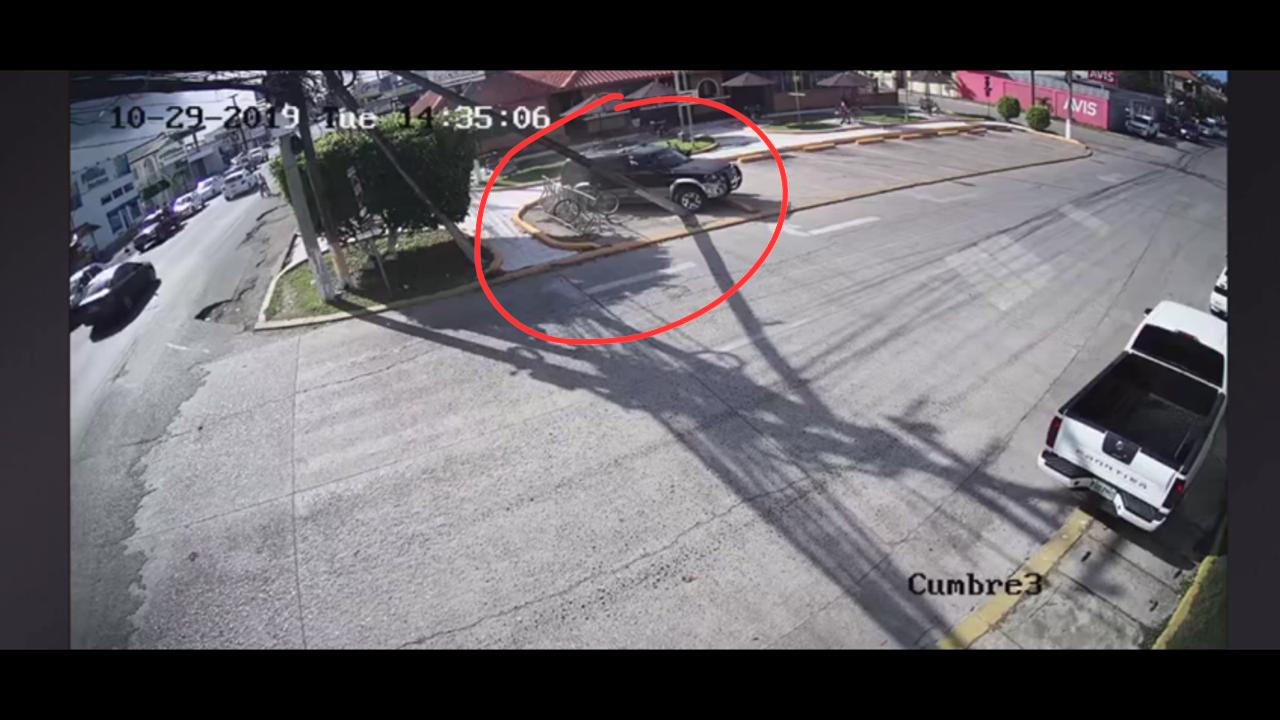 De milagro se salvan tripulantes de camioneta tiroteada en La Ceiba, Honduras (VIDEO)