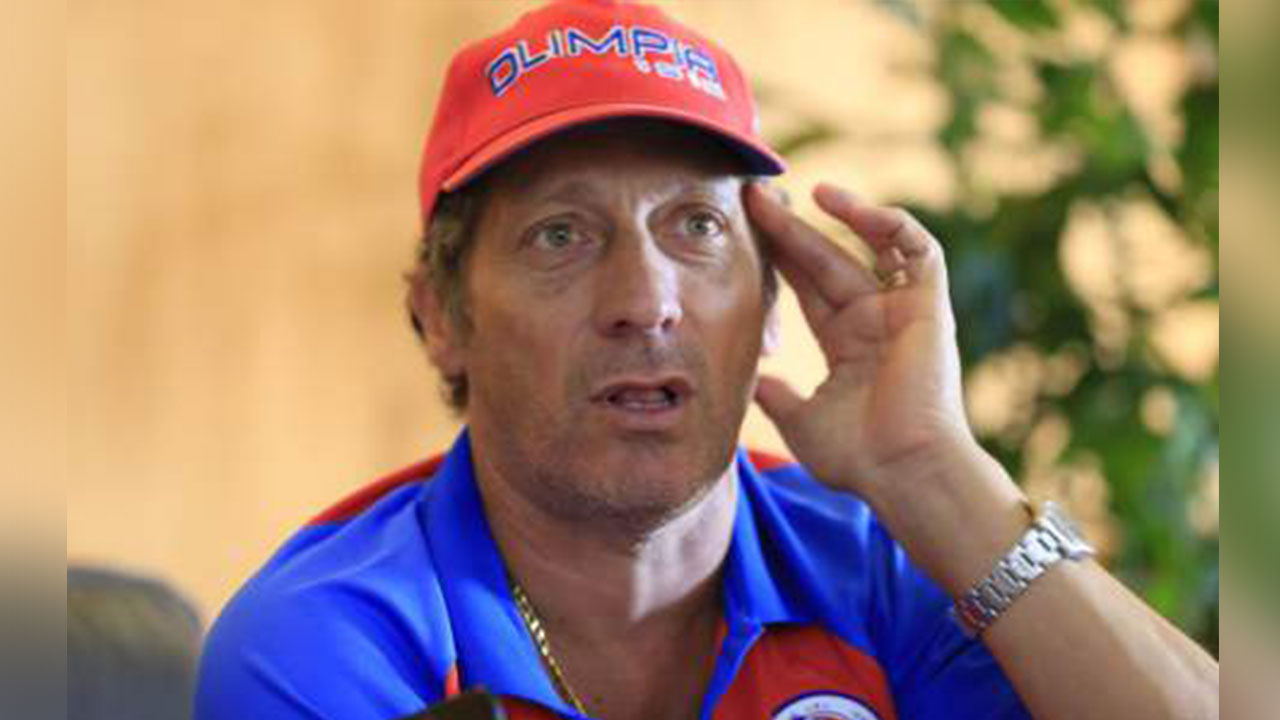 Trogilio aclara que no siempre le ayudan al Olimpia