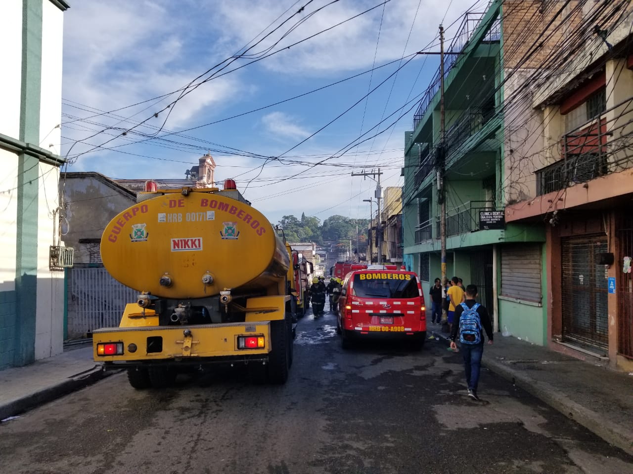 Un total de 17 familias en la calle deja pavoroso incendio en la capital