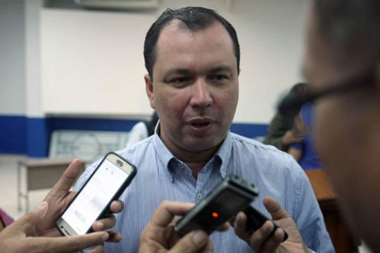 Reynaldo Ekónomo desmiente acusaciones de Devis Rivera