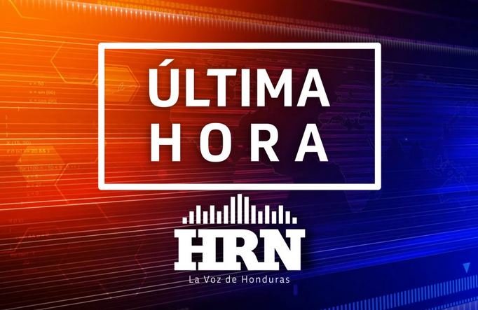Un conductor se salva de morir al caer a una hondonada