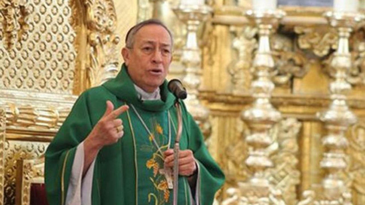Hay que terminar con la "violencia irracional" desatada en Honduras: Cardenal Oscar Andrés Rodríguez