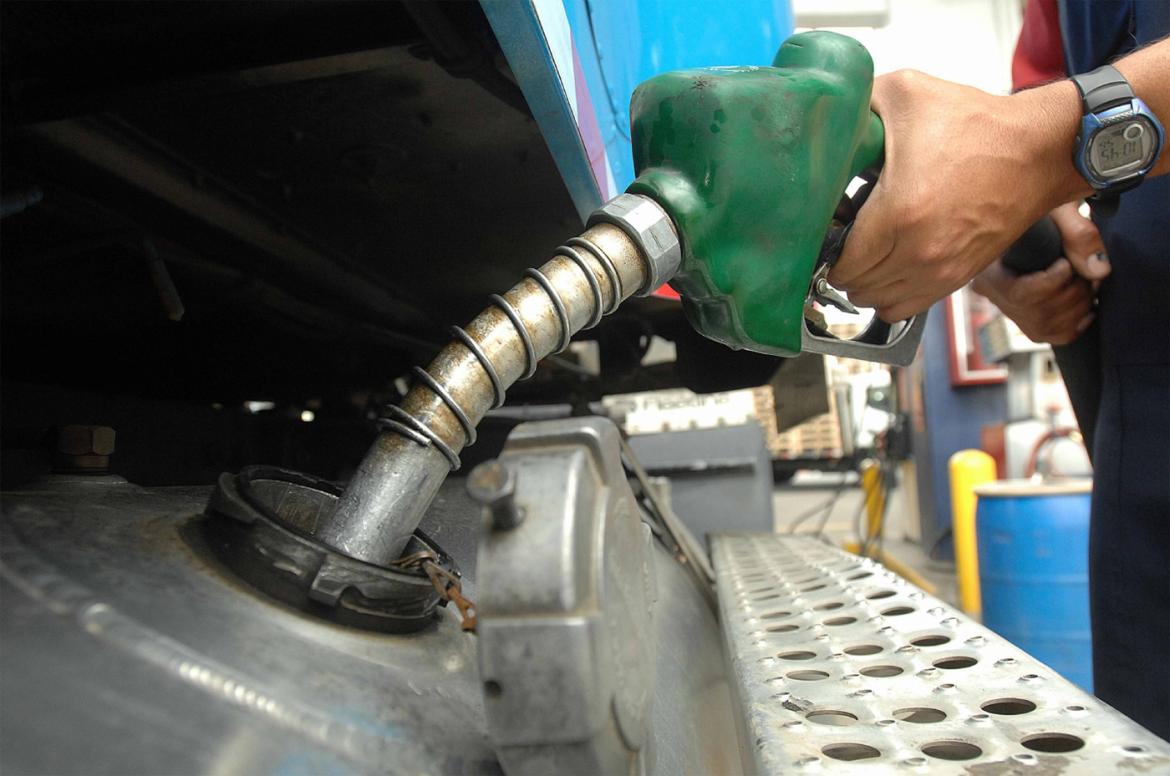 Combustibles presentarán rebaja a partir del lunes