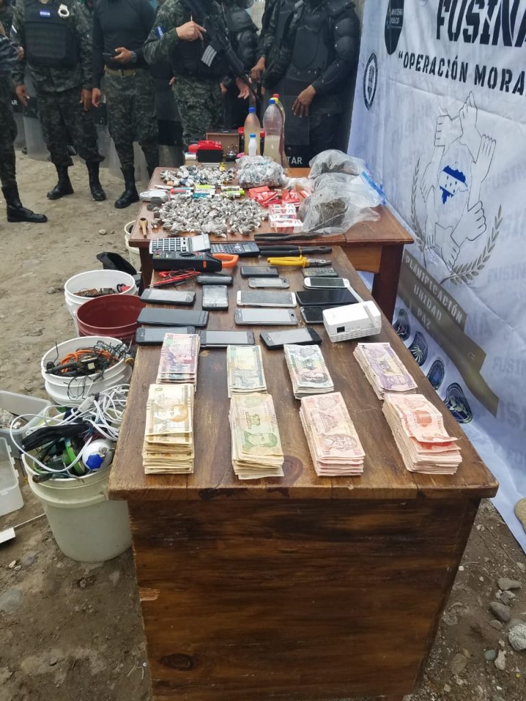 Decomiso en la cárcel La Ceiba  