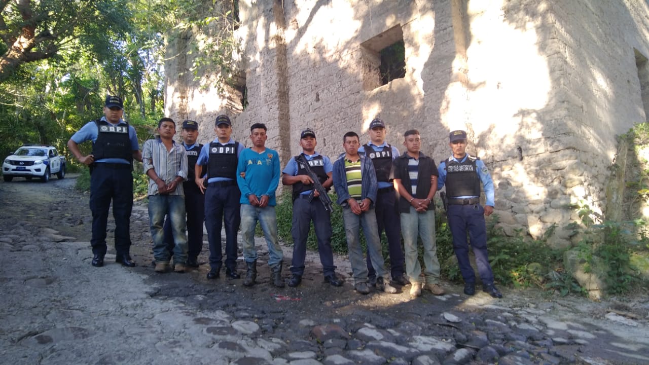 Cuatro integrantes de la banda "Los López" fueron detenidos en Lempia