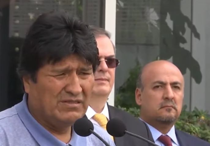 Evo Morales, desde México: "Un militar recibió una oferta de 50.000 dólares a cambio de entregarme"