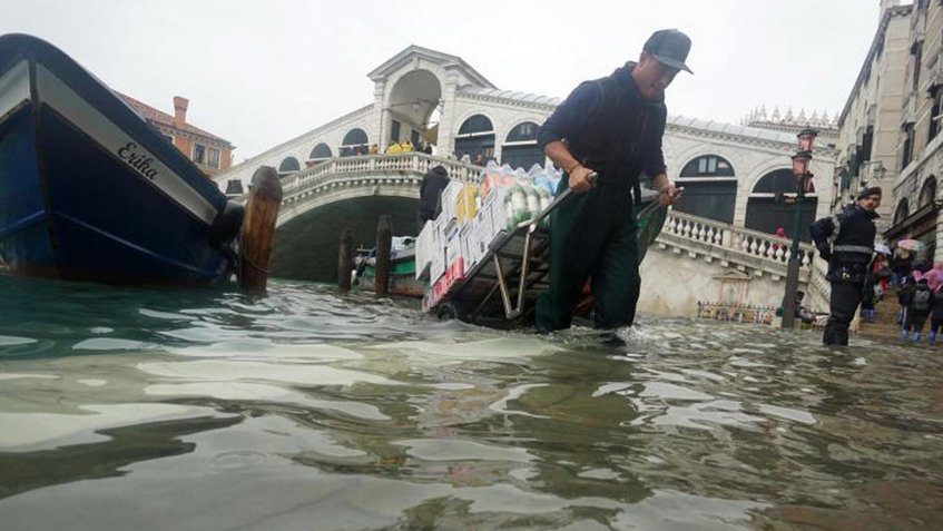 Declaran estado de emergencia en Venecia por inundaciones