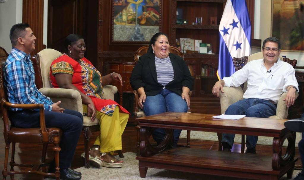 Eliminan deducción del 8% del aguinaldo y décimo cuarto de los maestros