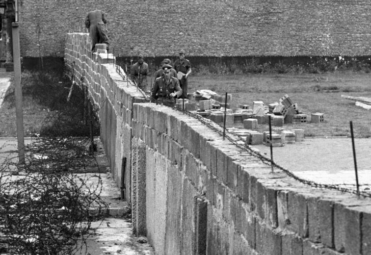 Así fue la caída del Muro de Berlín hace 30 años
