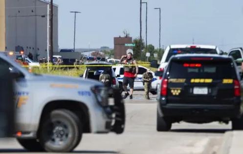 Unos tres muertos deja tiroteo en un supermercado en Oklahoma