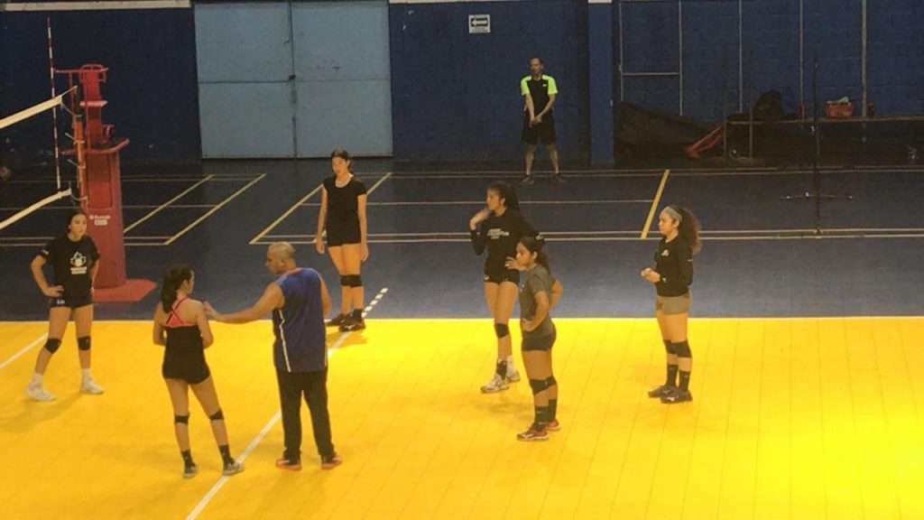 Campeonas catrachas de voleibol defenderán su titulo en Costa Rica