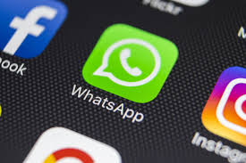 ¿Cómo evitar que te agreguen a un grupo de WhatsApp?