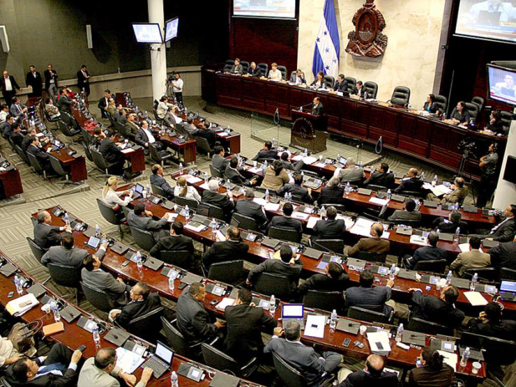 Los cantos de sirena de la Constituyente