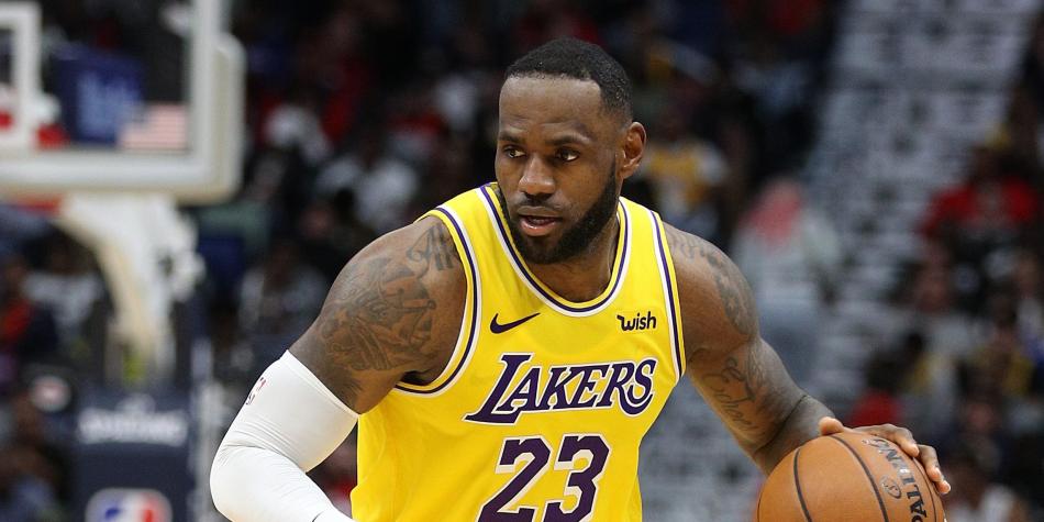 LeBron llegó a 33.000 puntos