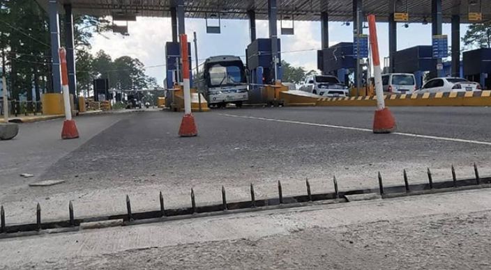 Más de 300 vehículos a diario no pagan peaje, según autoridades de COVI