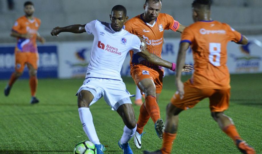 Lobos UPNFM fija los precios para el partido contra Olimpia