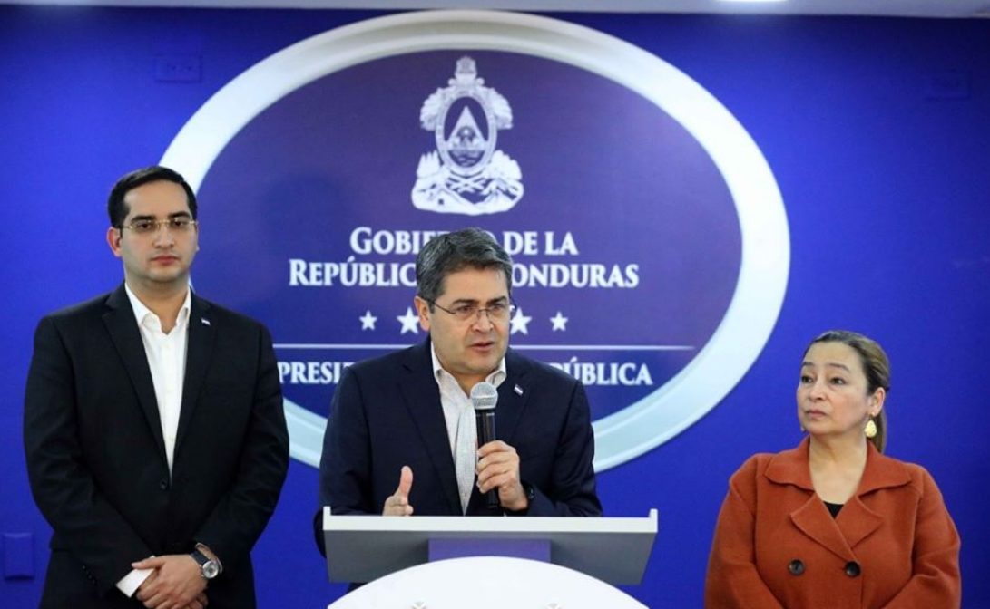 Honduras no pide limosna, ni condonación de deuda, dice presidente Hernández
