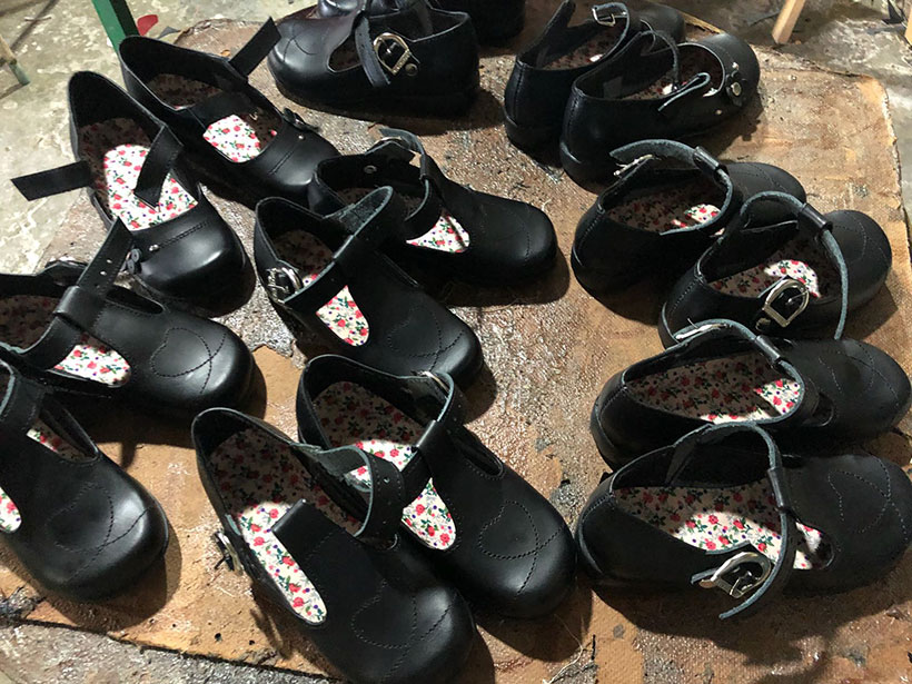 Gobierno invertirá 60 millones de lempiras en la compra de zapatos  escolares